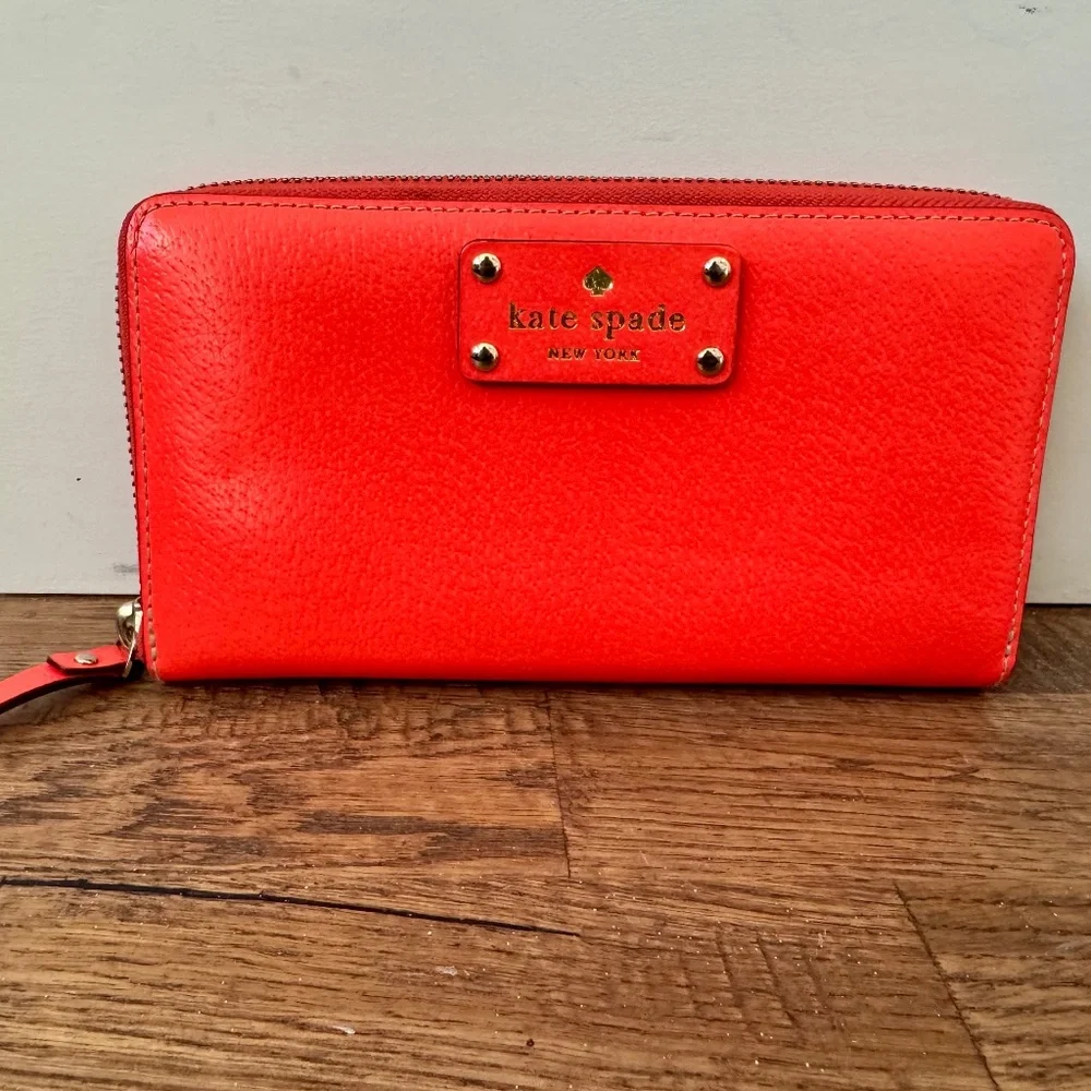 Kate‎ Spade Neda Wellesley Leather Wallet Neon Orange Zip Around Gold C
